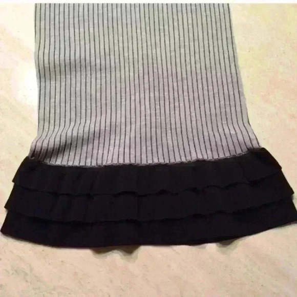 Bebe Dress - Picture 4 of 7